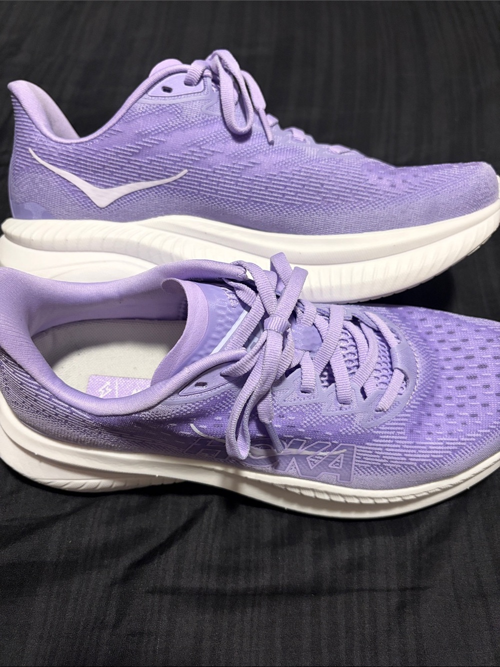 Lavender Hoka Mach 6 - Picture 2 of 4